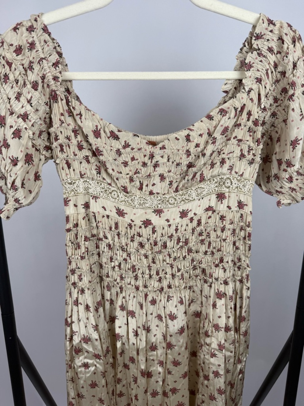 Free People Bali Juniper Midi Dress Floral Smocked Puff Sleeve Size 6 - Picture 6 of 9